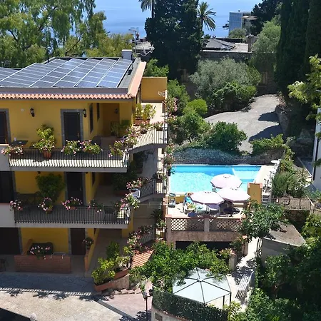 Il Glicine 3*