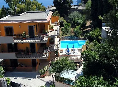 Il Glicine 3* Taormina