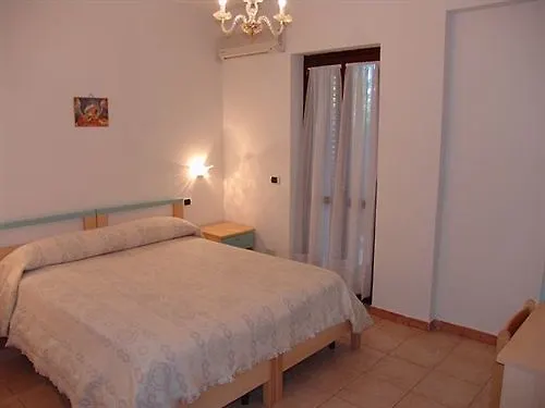 Il Glicine Aparthotel